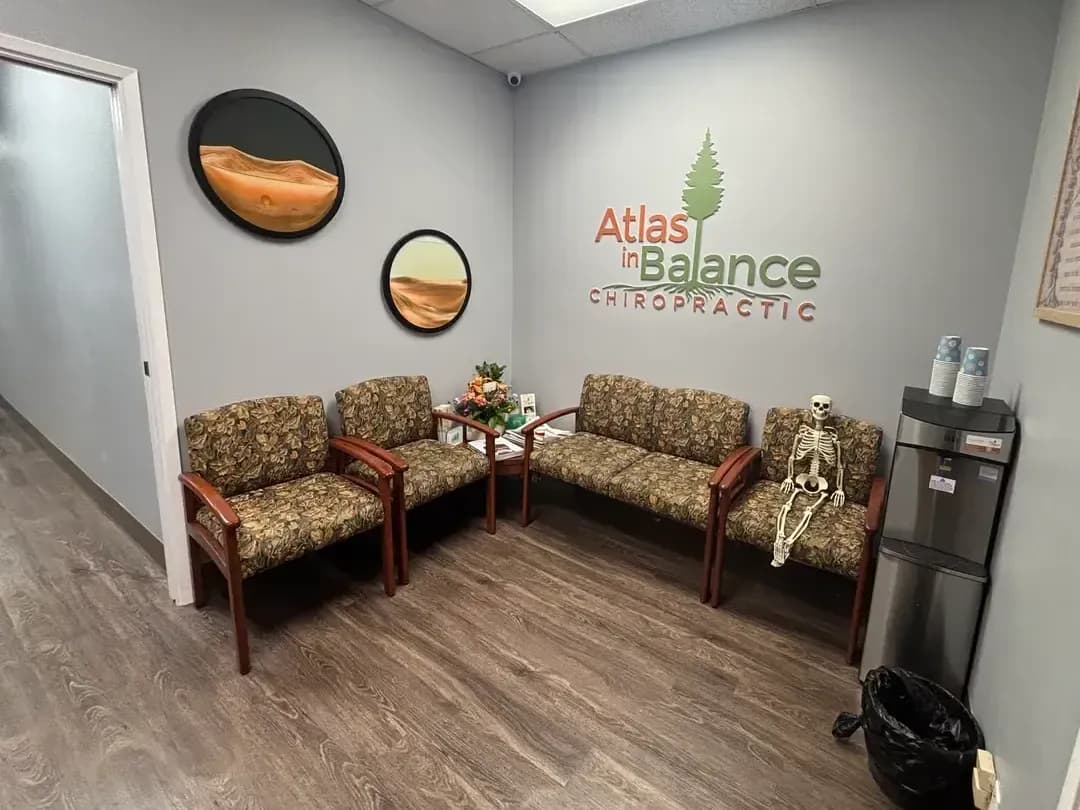 The waiting room at Atlas in Balance in Oceanside, where your asthma consultation begins